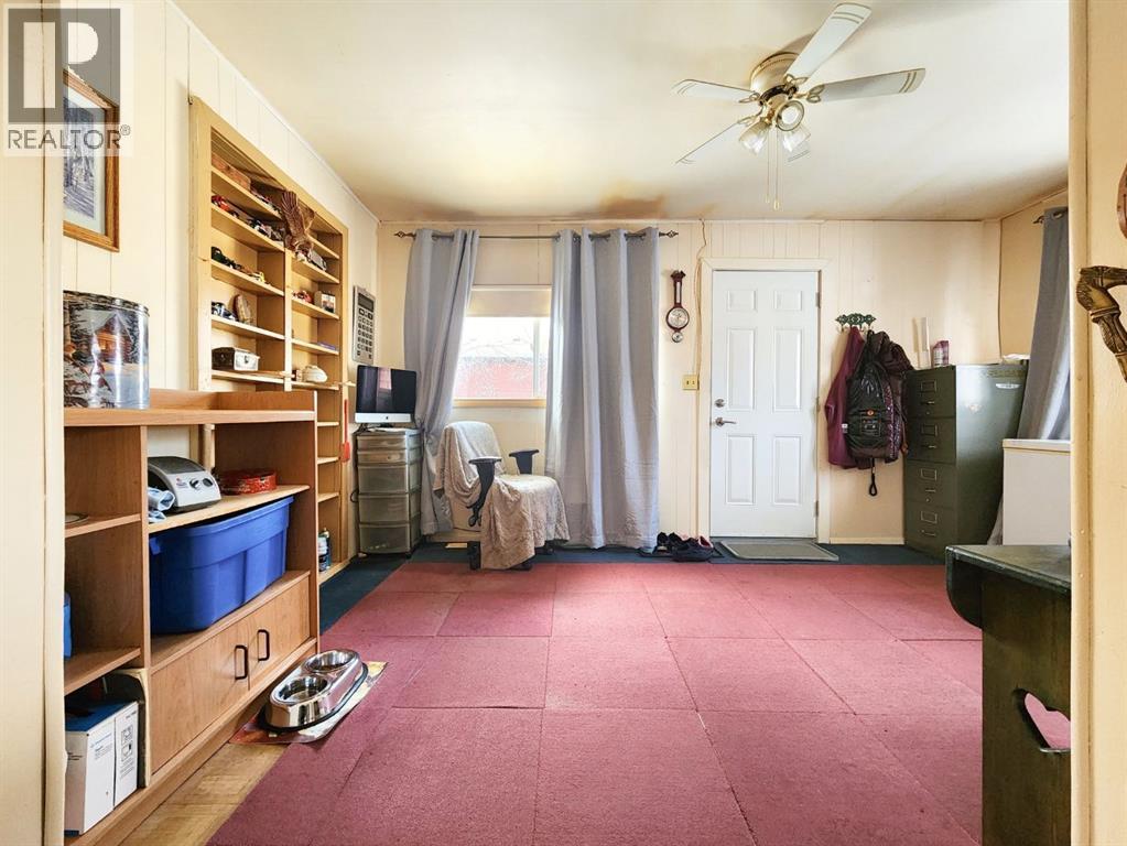 5213 2nd Street West, Claresholm, Alberta  T0L 0T0 - Photo 15 - A2277205