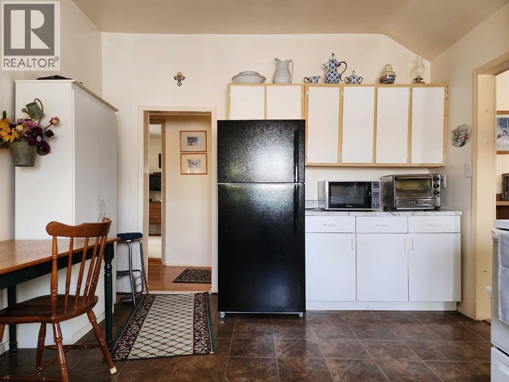 5213 2nd Street West, Claresholm, Alberta  T0L 0T0 - Photo 16 - A2277205