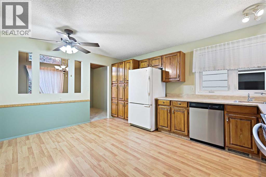 27 Sunmount Crescent Se, Calgary, Alberta  T2X 1V9 - Photo 12 - A2271250