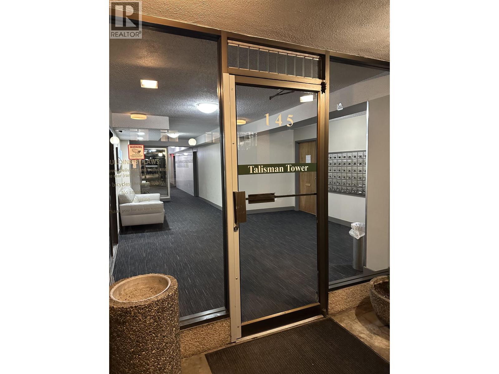 708 145 ST. GEORGES AVENUE, North Vancouver, British Columbia