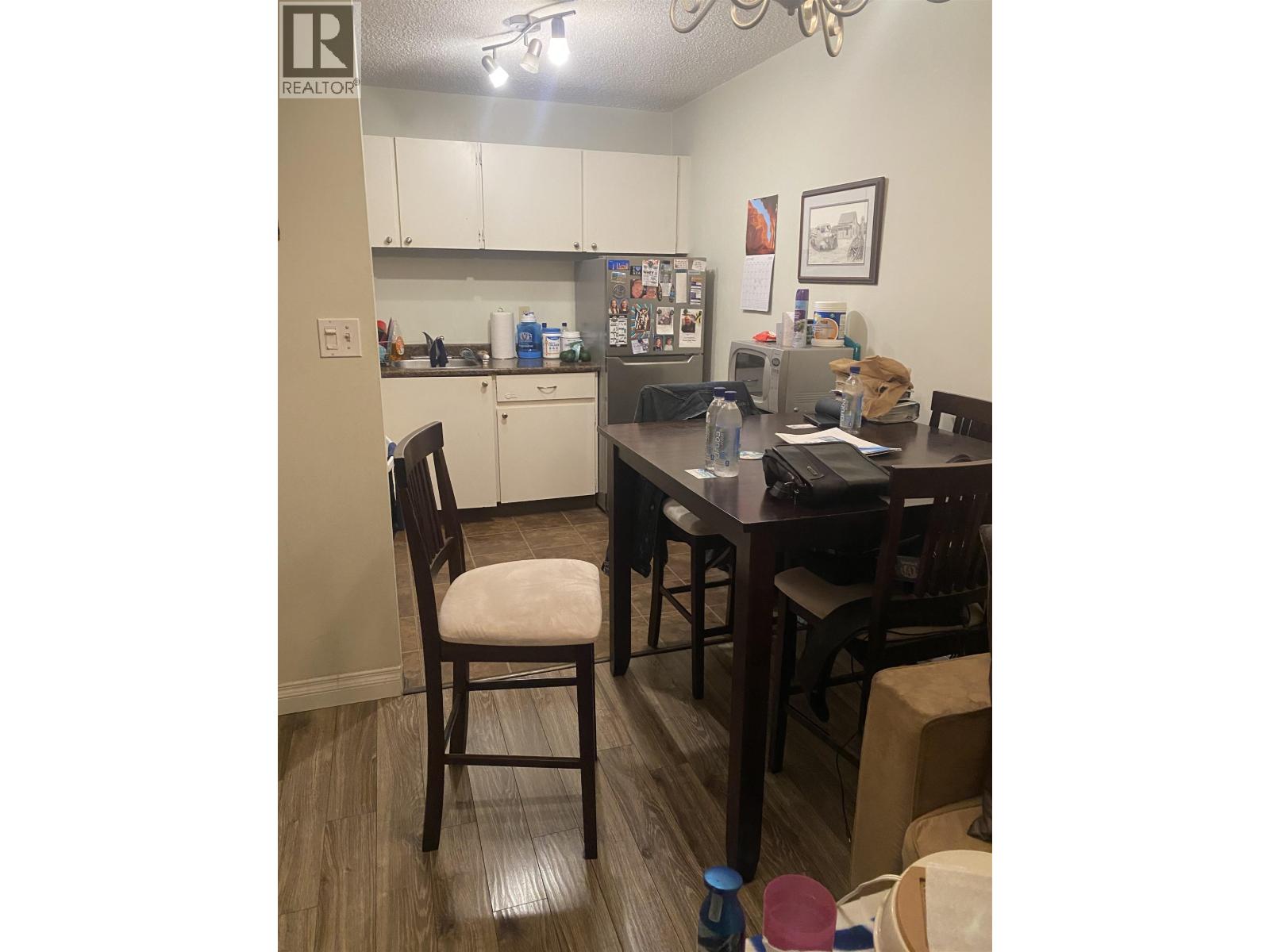 708 145 St. Georges Avenue, North Vancouver, British Columbia  V7L 3G8 - Photo 5 - R3086366