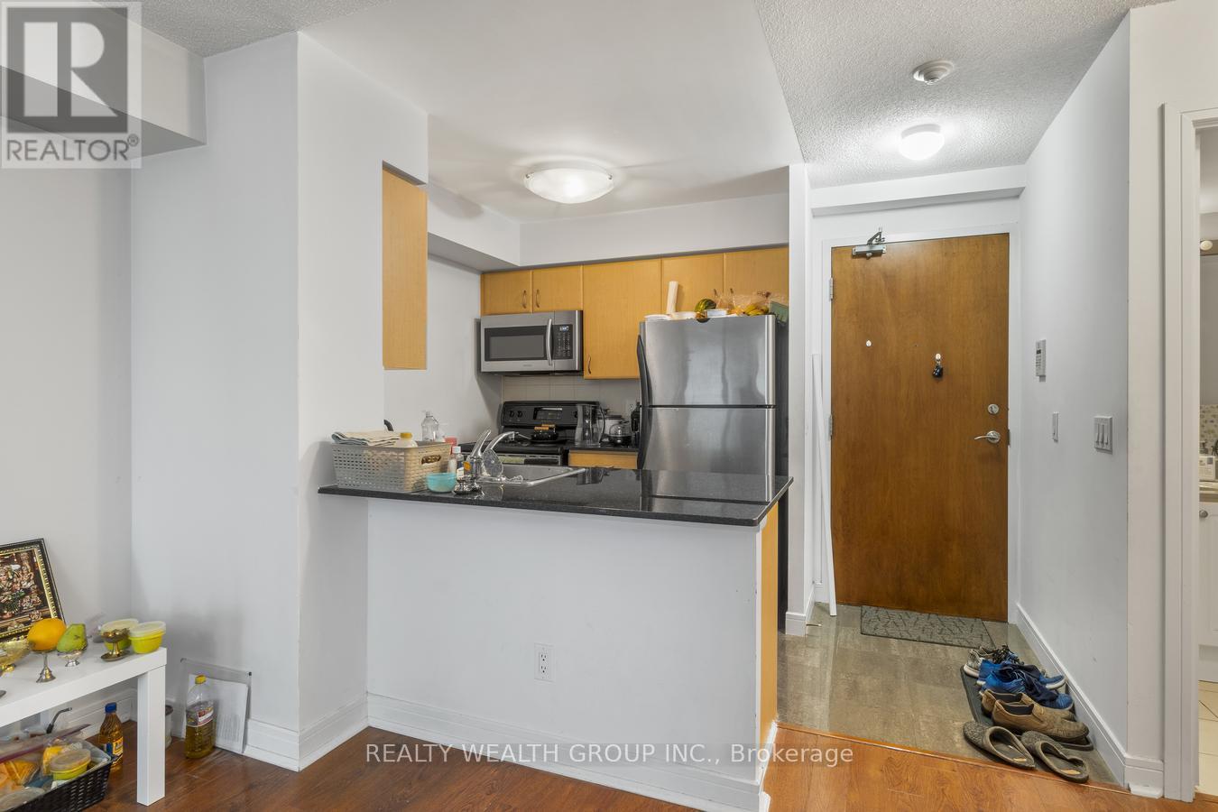 908 - 31 Bales Avenue, Toronto, Ontario  M2N 7L6 - Photo 5 - C12756174