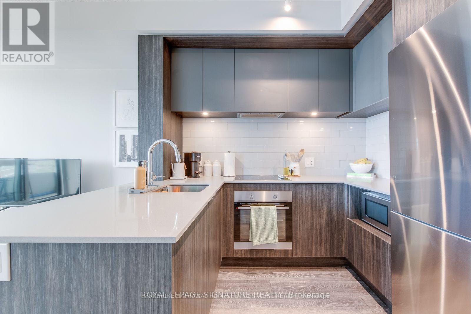 2712 - 225 Sumach Street, Toronto, Ontario  M5A 3K3 - Photo 9 - C12756176