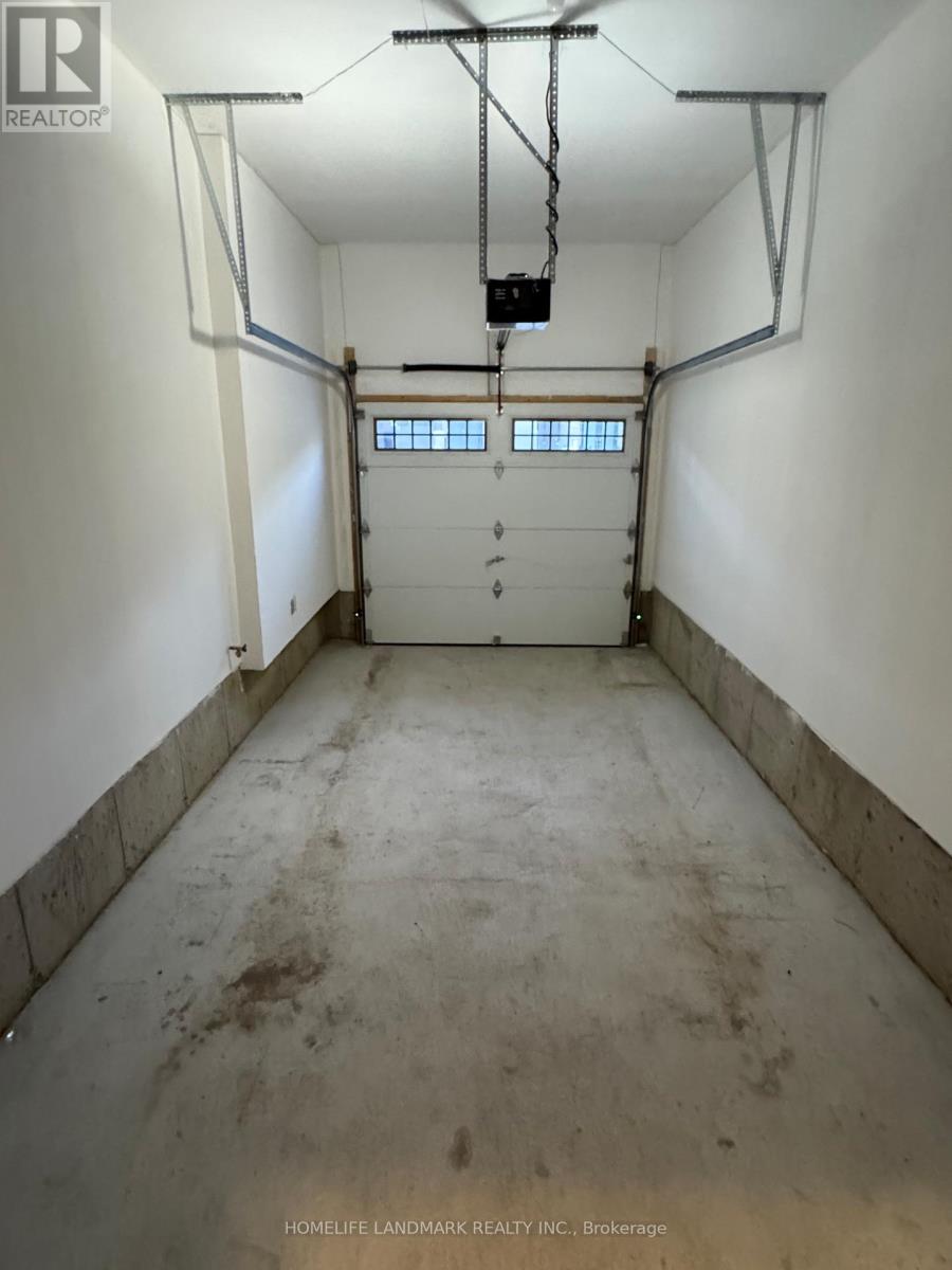 2924 Nakina Street, Pickering, Ontario  L1X 0P7 - Photo 11 - E12756168