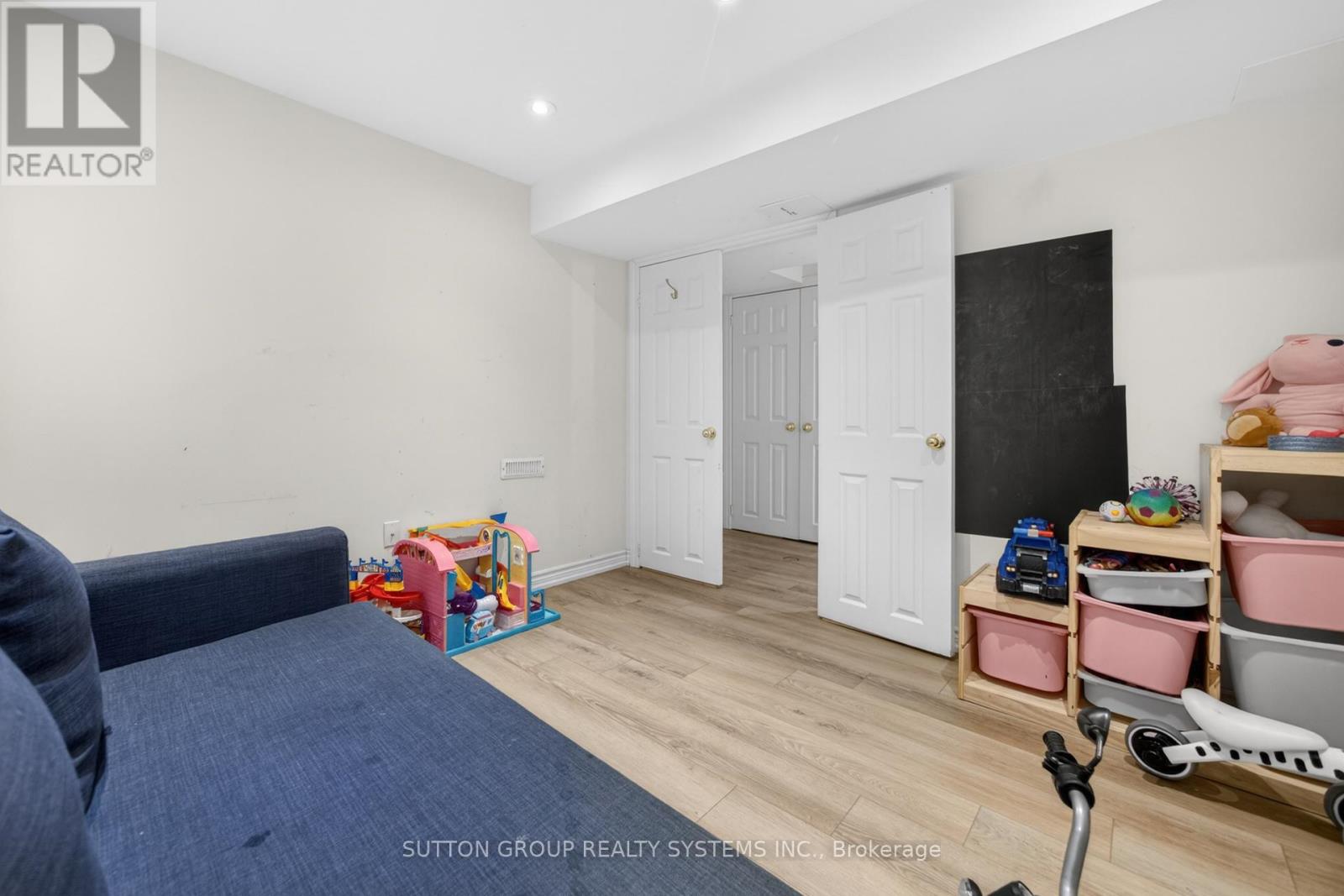 35 - 2871 Darien Road, Burlington, Ontario  L7M 4R6 - Photo 41 - W12756172