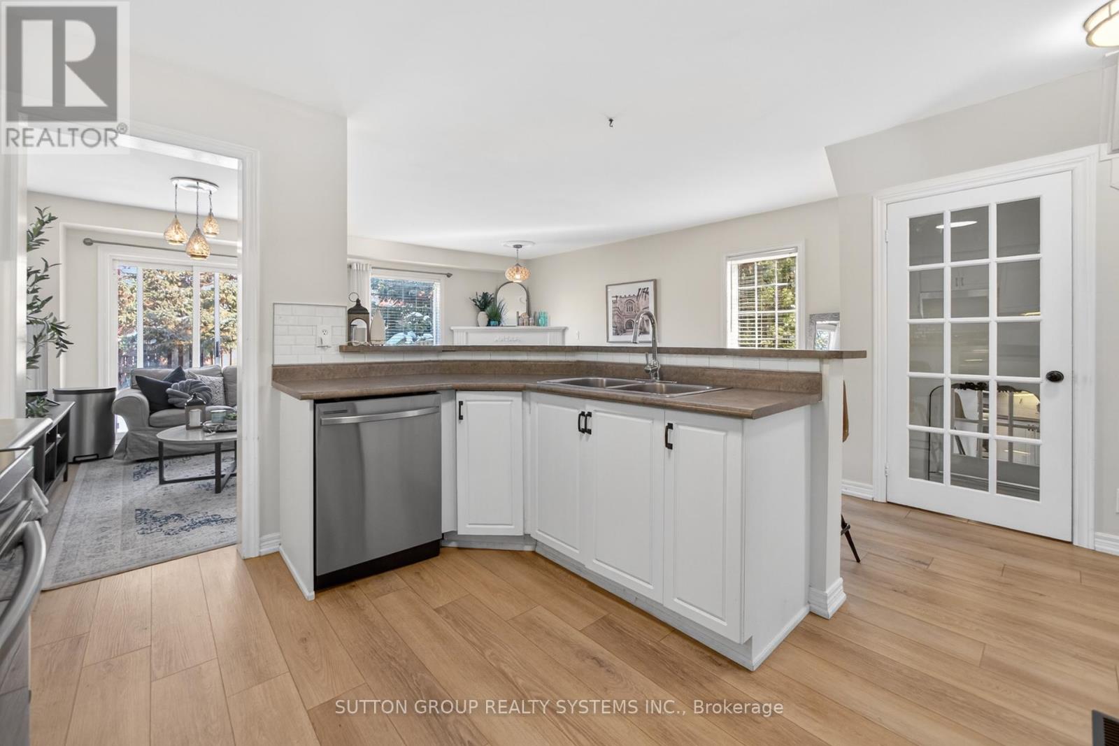 35 - 2871 Darien Road, Burlington, Ontario  L7M 4R6 - Photo 8 - W12756172