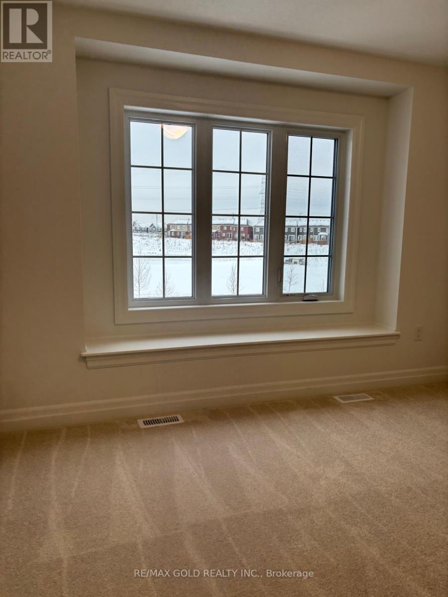 Upper - 275 Rosenberg Way, Kitchener, Ontario  N2R 0S9 - Photo 12 - X12756170