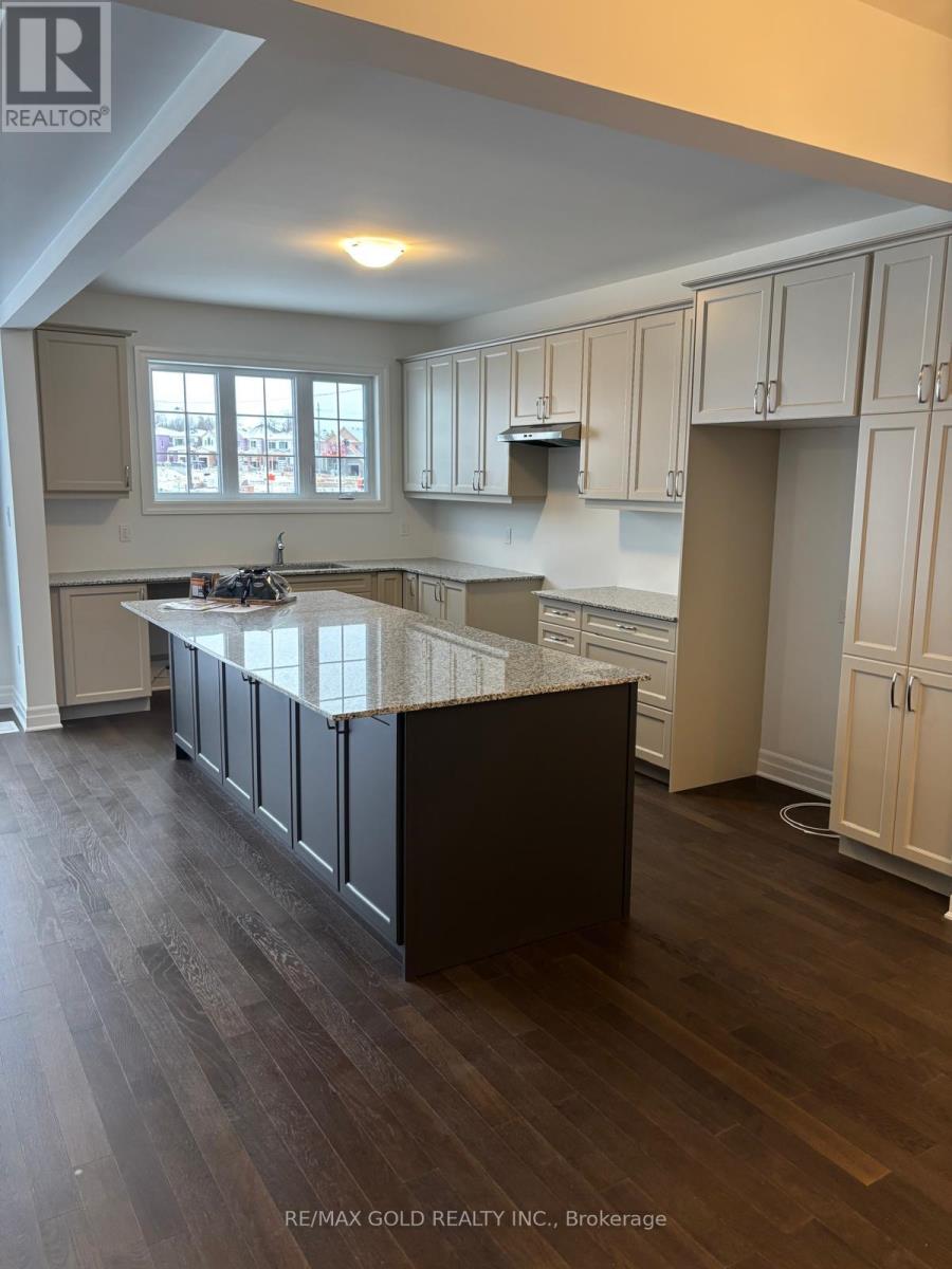 Upper - 275 Rosenberg Way, Kitchener, Ontario  N2R 0S9 - Photo 3 - X12756170