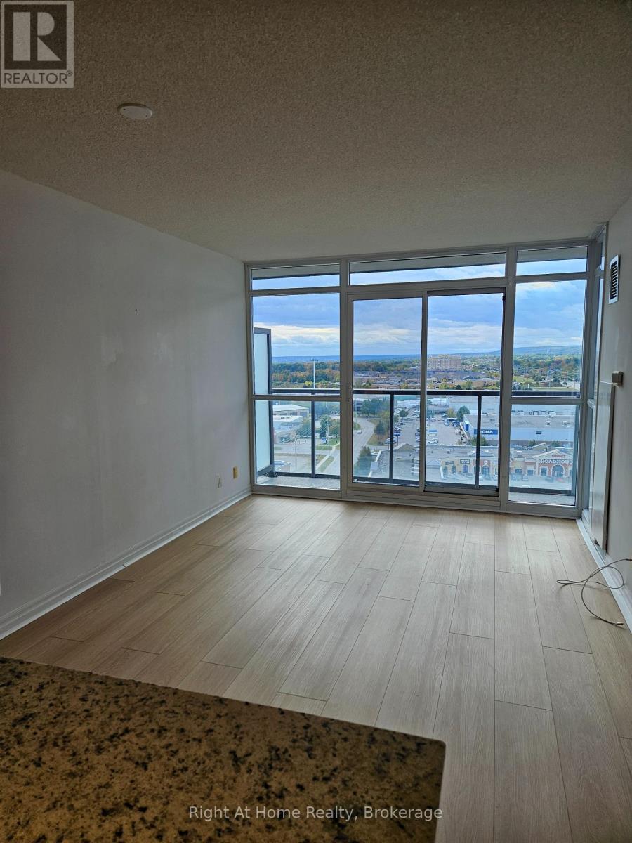 1506 - 1940 Ironstone Drive, Burlington, Ontario  L7L 0E4 - Photo 24 - W12756148