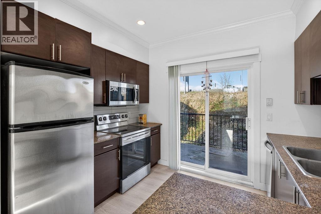 34 1211 Ewen Avenue, New Westminster, British Columbia  V3M 5E5 - Photo 11 - R3083723