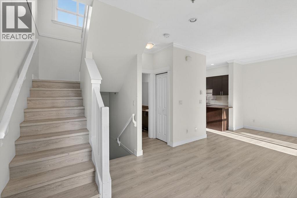 34 1211 Ewen Avenue, New Westminster, British Columbia  V3M 5E5 - Photo 6 - R3083723