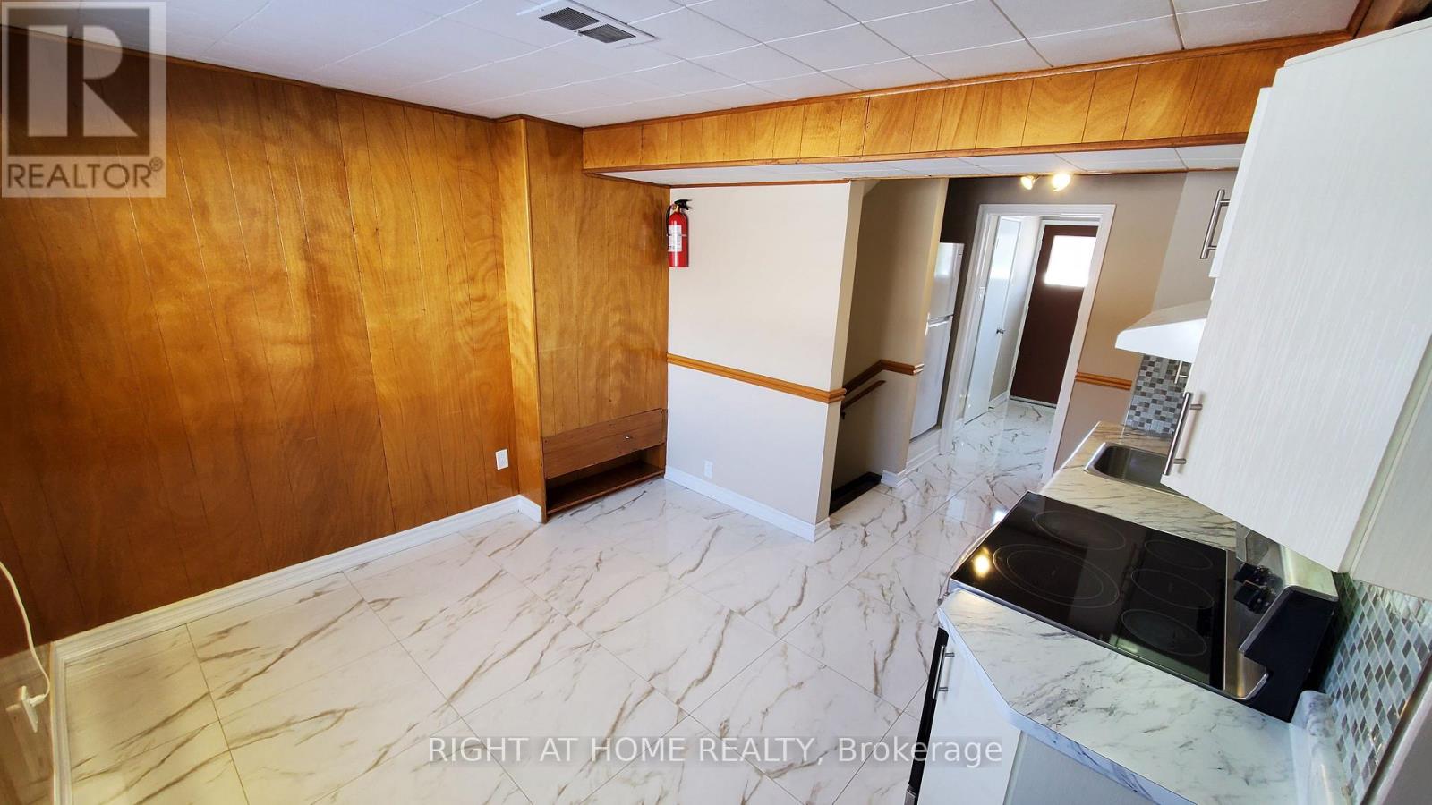 2 - 169 Yorkview Drive, Toronto (Willowdale West), Ontario  M2R 1K2 - Photo 3 - C12756188