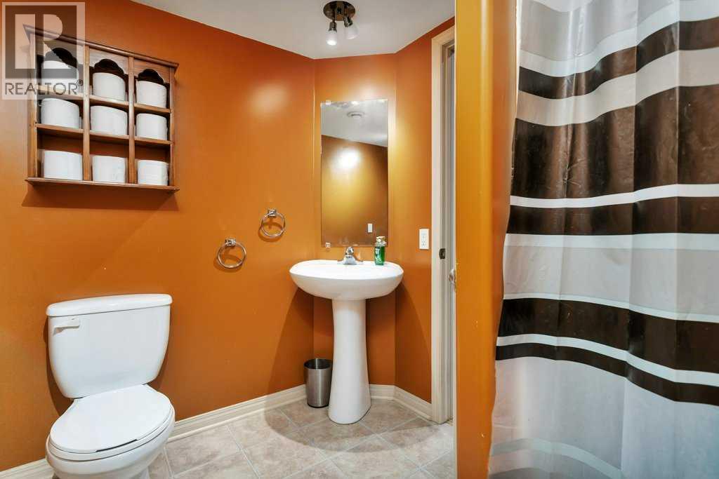 15 Jacobs Close, Red Deer, Alberta  T4P 4C8 - Photo 32 - A2279686