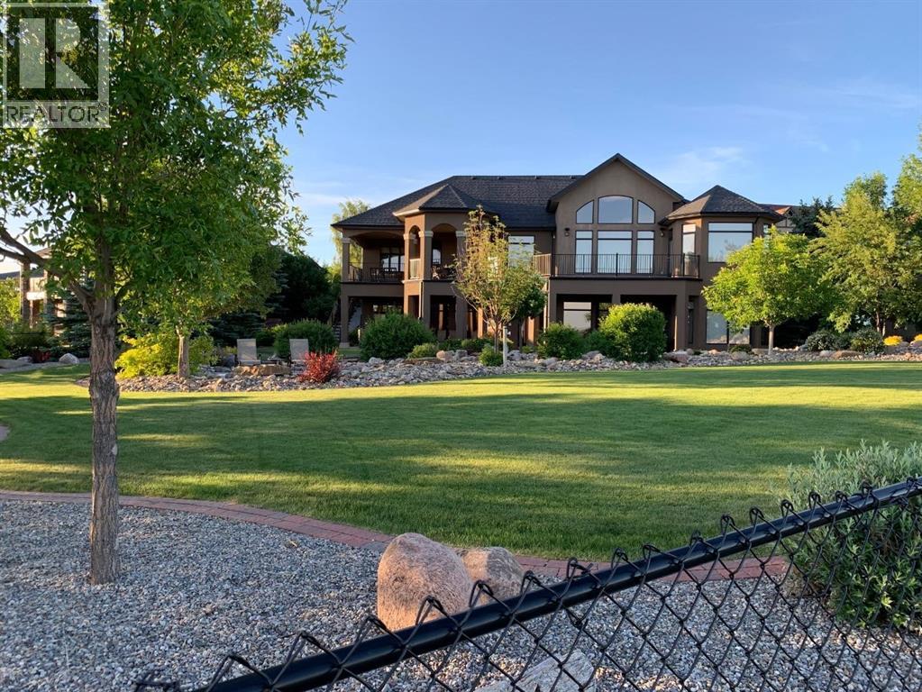 214 Sandstone Place S, Lethbridge, Alberta  T1K 8C9 - Photo 3 - A2275420