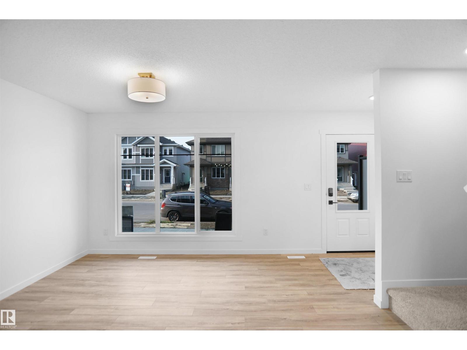 1277 Keswick Dr Sw, Edmonton, Alberta  T6W 4K3 - Photo 4 - E4472133