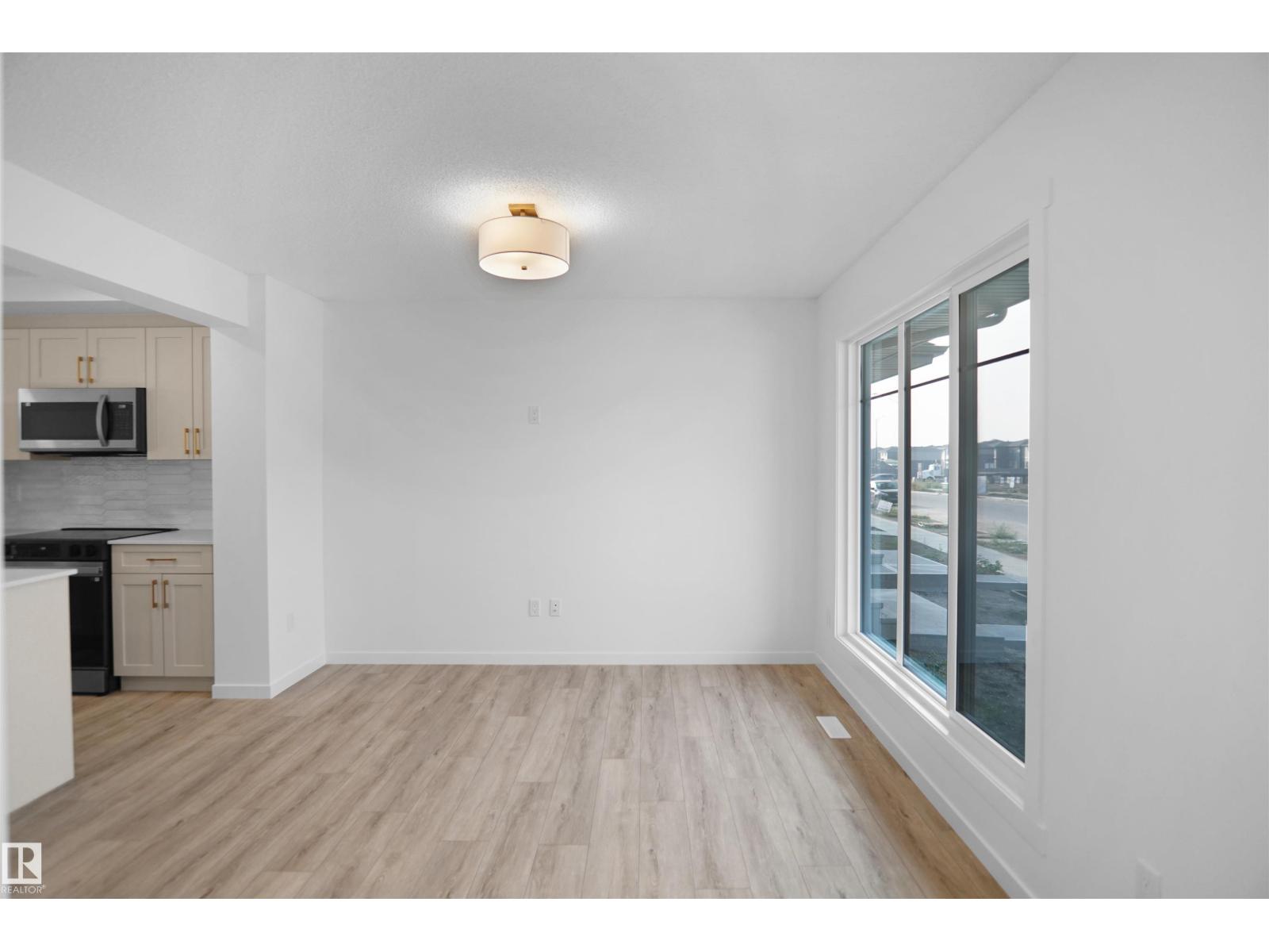 1277 Keswick Dr Sw, Edmonton, Alberta  T6W 4K3 - Photo 5 - E4472133