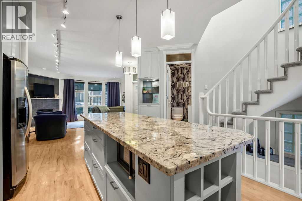 47 28 Avenue Sw, Calgary, Alberta  T2S 2X9 - Photo 11 - A2277010