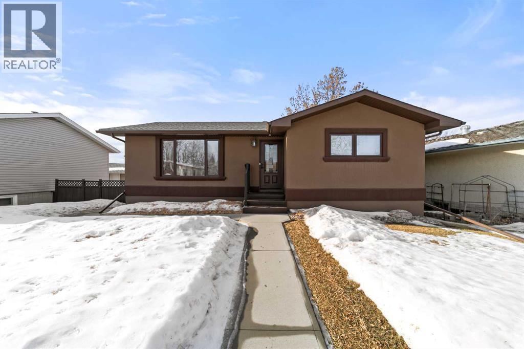 5304 56 Street, Camrose, Alberta  T4V 2E4 - Photo 1 - A2283693