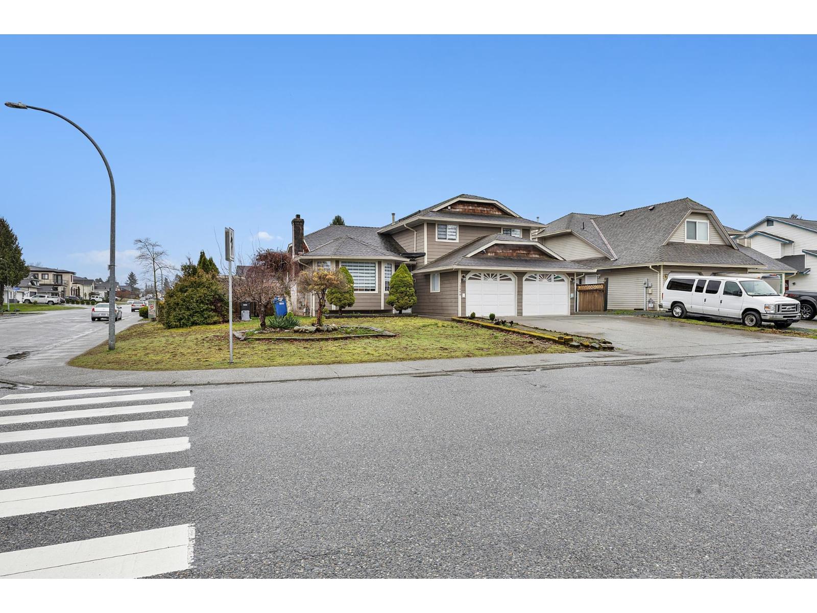 32066 Sorrento Avenue, Abbotsford, British Columbia  V2T 5B7 - Photo 4 - R3085863