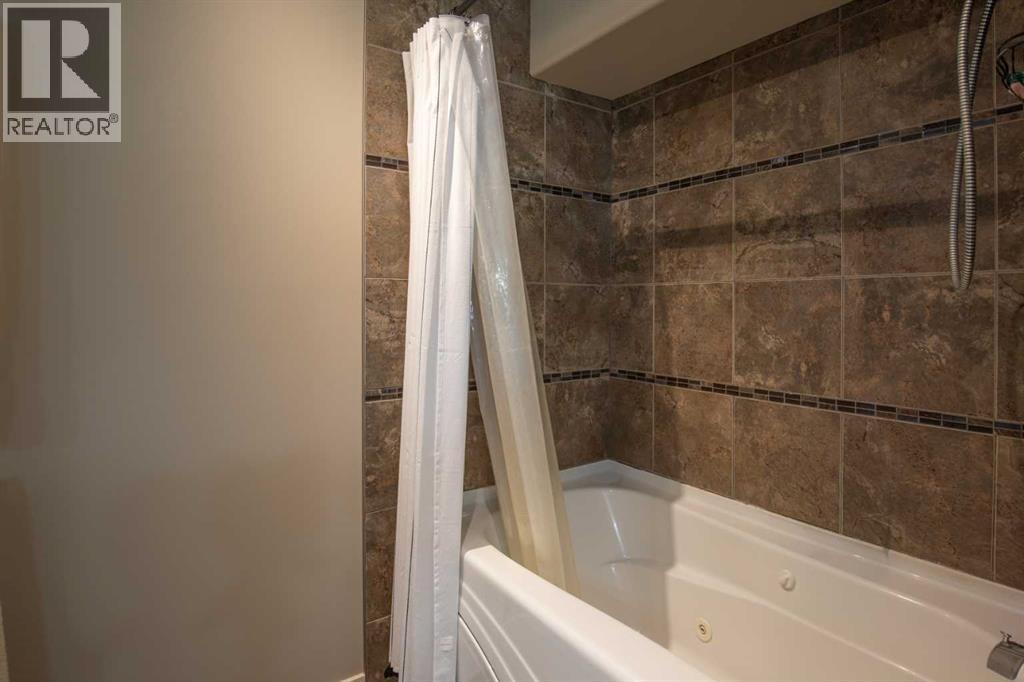 13 Blackstone Avenue, Lacombe, Alberta  T4L 1P8 - Photo 31 - A2282896