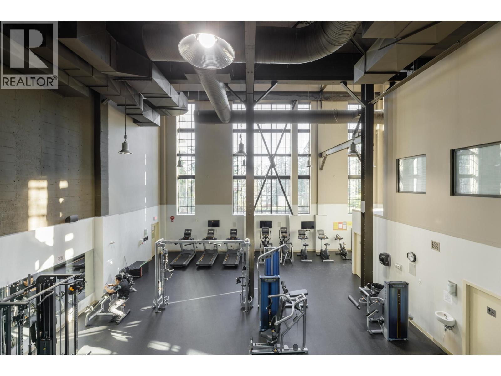 404 265 Ross Drive, New Westminster, British Columbia  V3L 0C8 - Photo 18 - R3083782