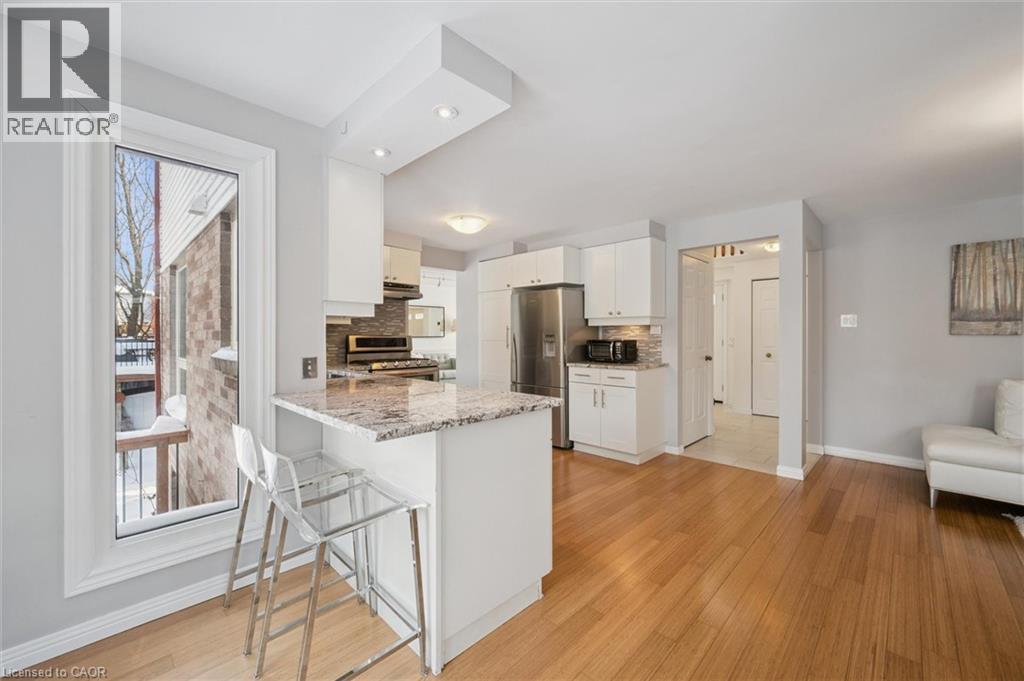 33 Manitoulin Crescent, Kitchener, Ontario  N2A 3J4 - Photo 11 - 40802155