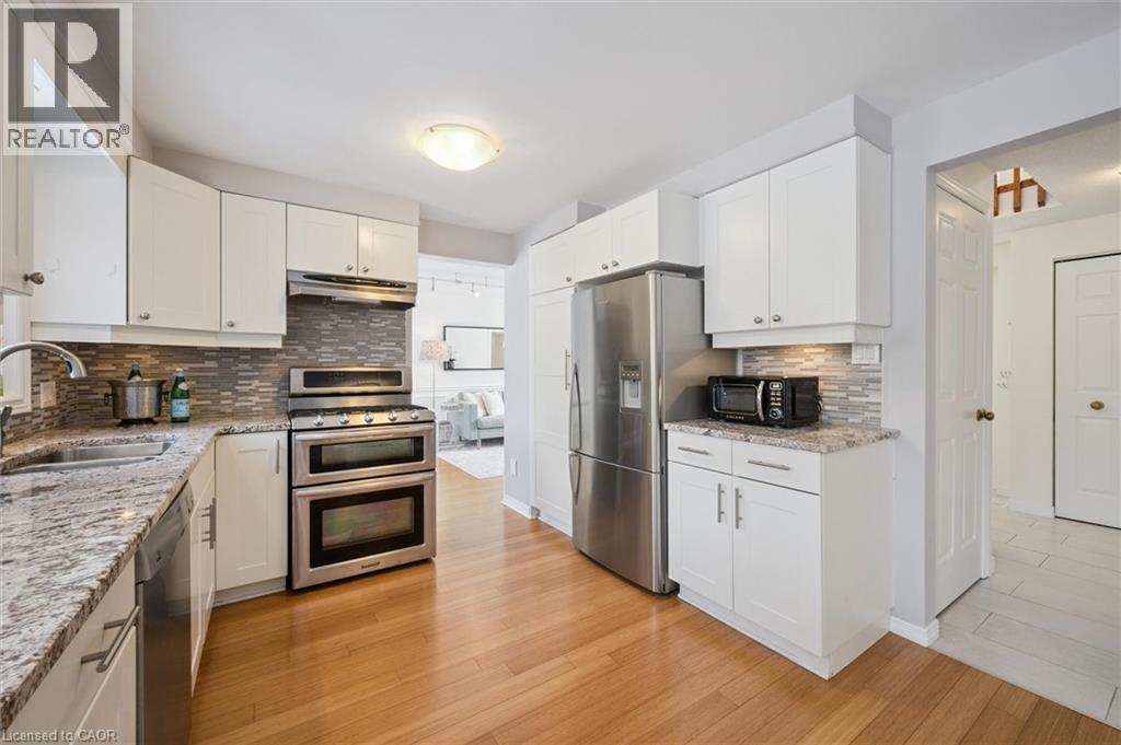 33 Manitoulin Crescent, Kitchener, Ontario  N2A 3J4 - Photo 13 - 40802155