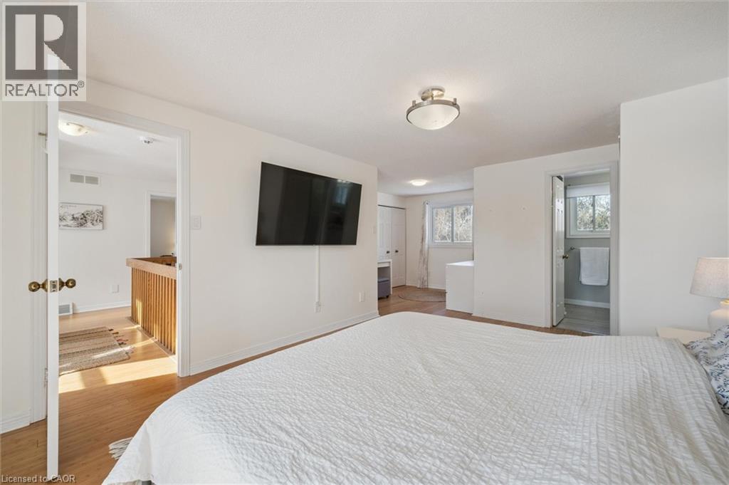 33 Manitoulin Crescent, Kitchener, Ontario  N2A 3J4 - Photo 29 - 40802155