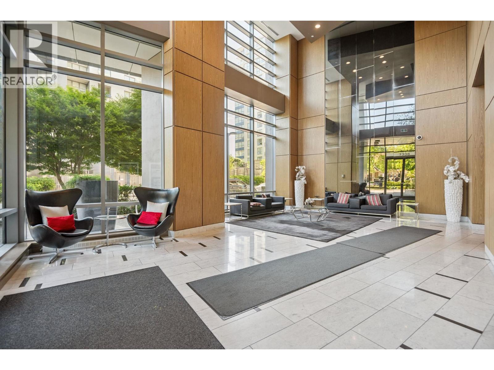 Listing Picture 36 of 38 : 201 7328 GOLLNER AVENUE, Richmond / 烈治文 - 魯藝地產 Yvonne Lu Group - MLS Medallion Club Member