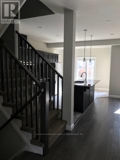 108 - 2040 Shore Road W, London South, Ontario  N6K 0G3 - Photo 3 - X12756200