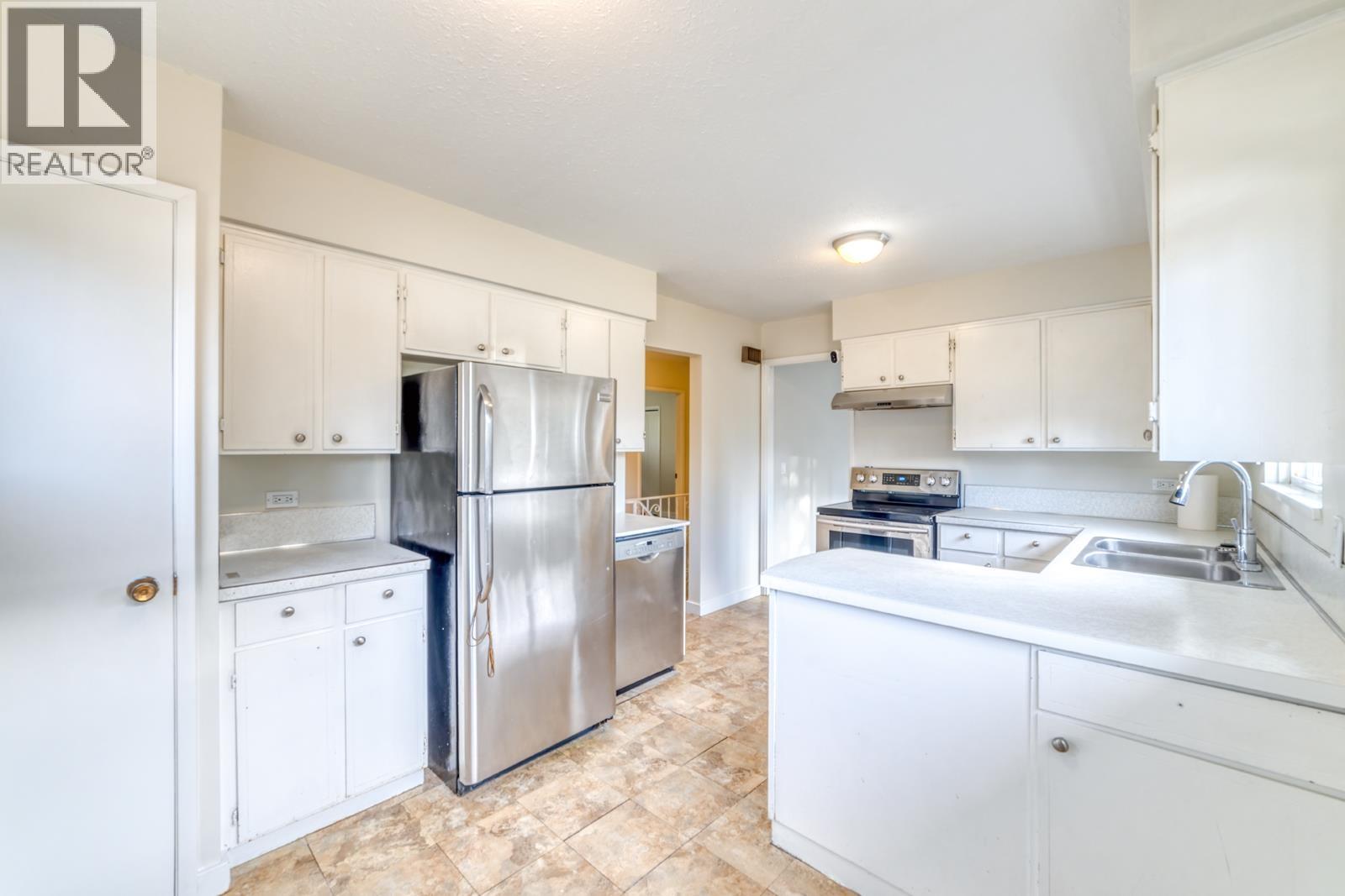 11939 Dover Street, Maple Ridge, British Columbia  V2X 5P6 - Photo 11 - R3086349