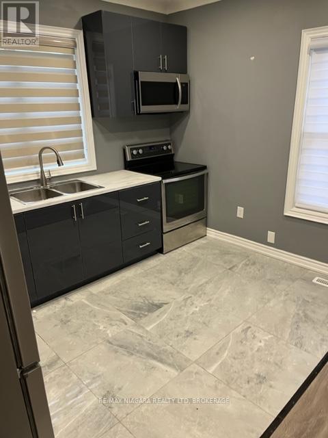 1 - 299 Hellems Avenue, Welland, Ontario  L3B 3B9 - Photo 6 - X12756206