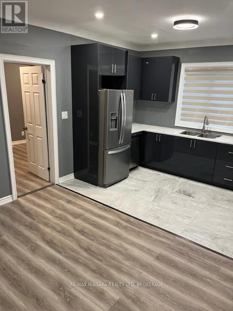 1 - 299 Hellems Avenue, Welland, Ontario  L3B 3B9 - Photo 7 - X12756206