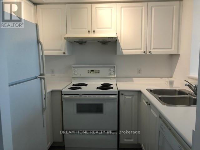 Ph305 - 11 Lee Centre Drive, Toronto, Ontario  M1H 3J5 - Photo 8 - E12756204