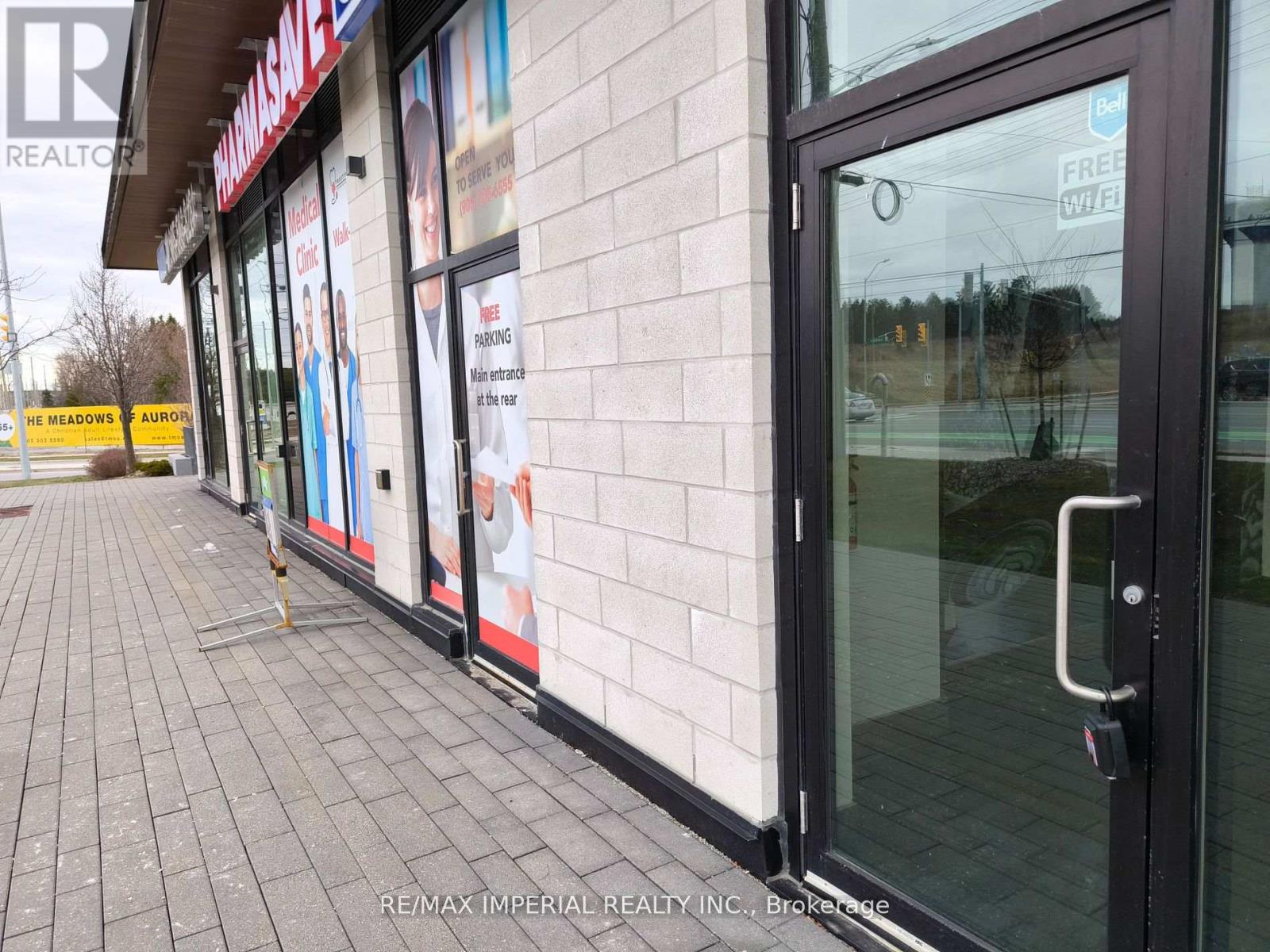 30 - 555 William Graham Drive, Aurora, Ontario  L4G 7C4 - Photo 5 - N12756208