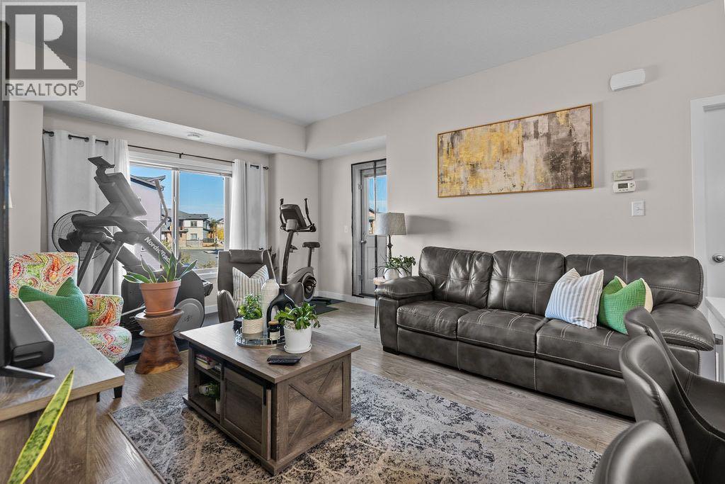 1426, 2461 Baysprings Link Sw, Airdrie, Alberta  T4B 4C6 - Photo 6 - A2264048