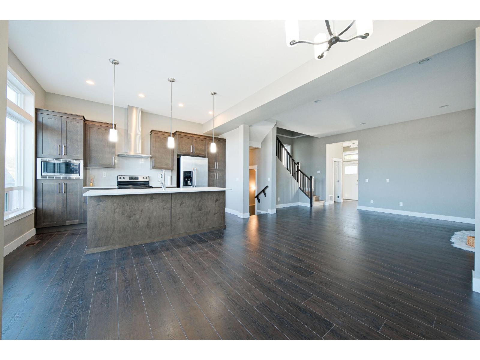 15855 29a Avenue, Surrey, British Columbia  V3Z 0N4 - Photo 10 - R3085948