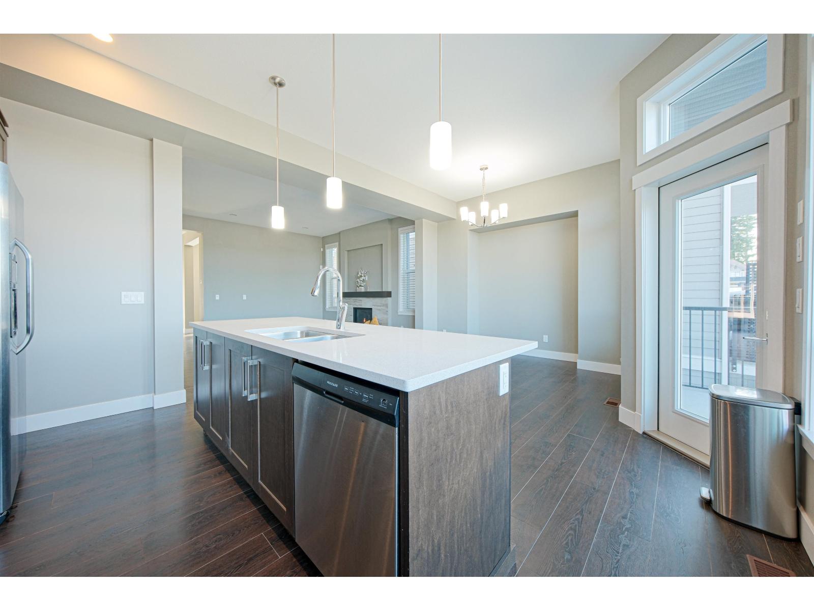 15855 29a Avenue, Surrey, British Columbia  V3Z 0N4 - Photo 13 - R3085948