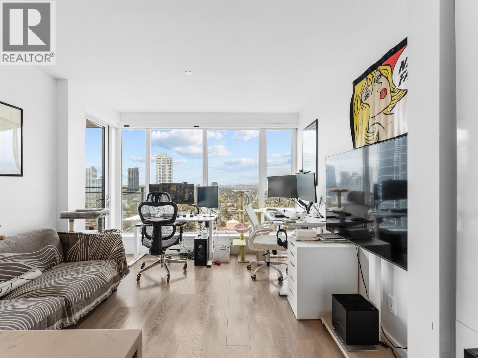 Listing Picture 13 of 30 : 2807 4711 HAZEL STREET, Burnaby / 本拿比 - 魯藝地產 Yvonne Lu Group - MLS Medallion Club Member