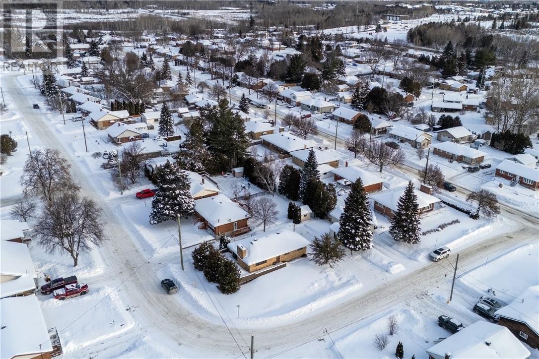 1302 Redfern Street, Greater Sudbury, Ontario  P3A 3S7 - Photo 11 - 2126104