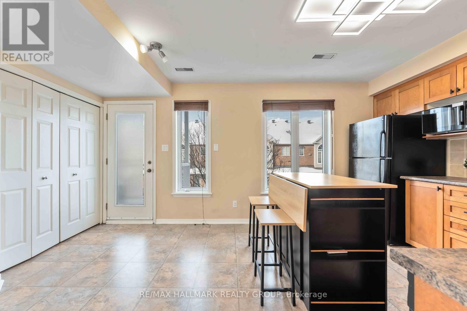 13 - 123 Gatestone Private, Ottawa, Ontario  K1J 1K5 - Photo 11 - X12756248