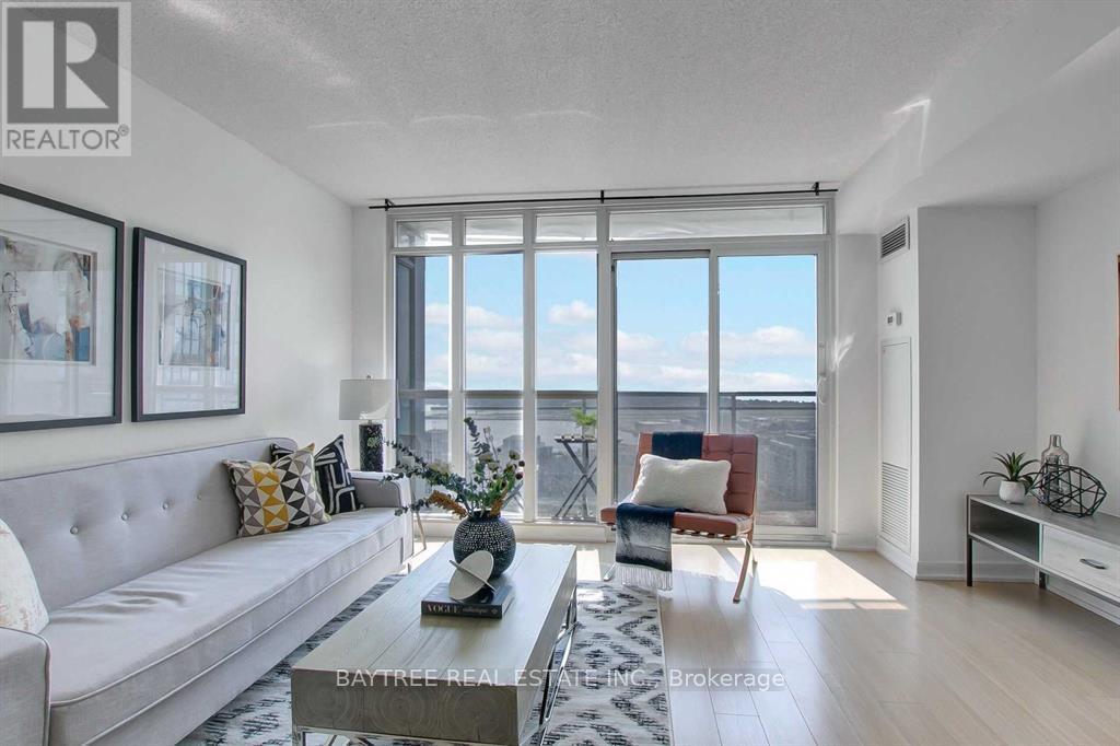 2607 - 21 Iceboat Terrace, Toronto, Ontario  M5V 4A9 - Photo 6 - C12756242