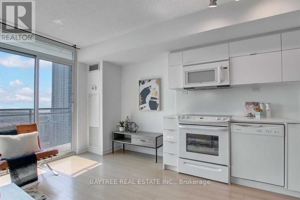 2607 - 21 Iceboat Terrace, Toronto (Waterfront Communities), Ontario  M5V 4A9 - Photo 8 - C12756272