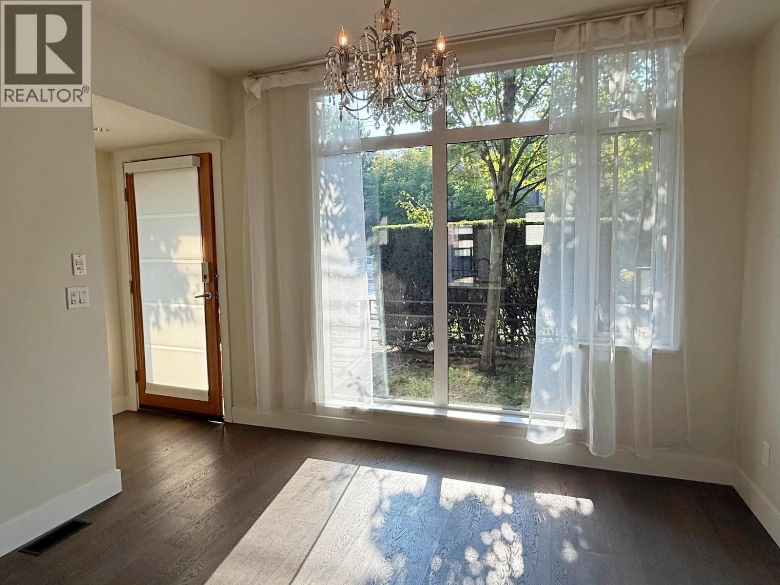 6180 Oak Street, Vancouver, British Columbia  V6M 2W2 - Photo 3 - R3086102