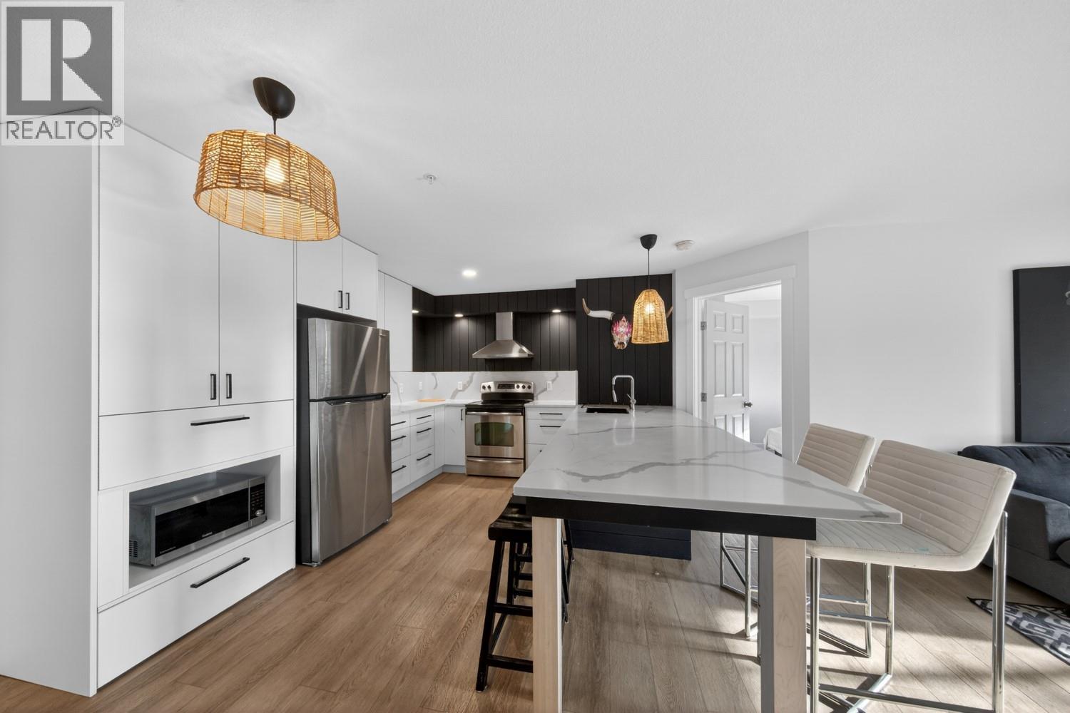 205 Third Avenue Unit# 2102, Invermere, British Columbia  V0A 1K7 - Photo 9 - 10372895