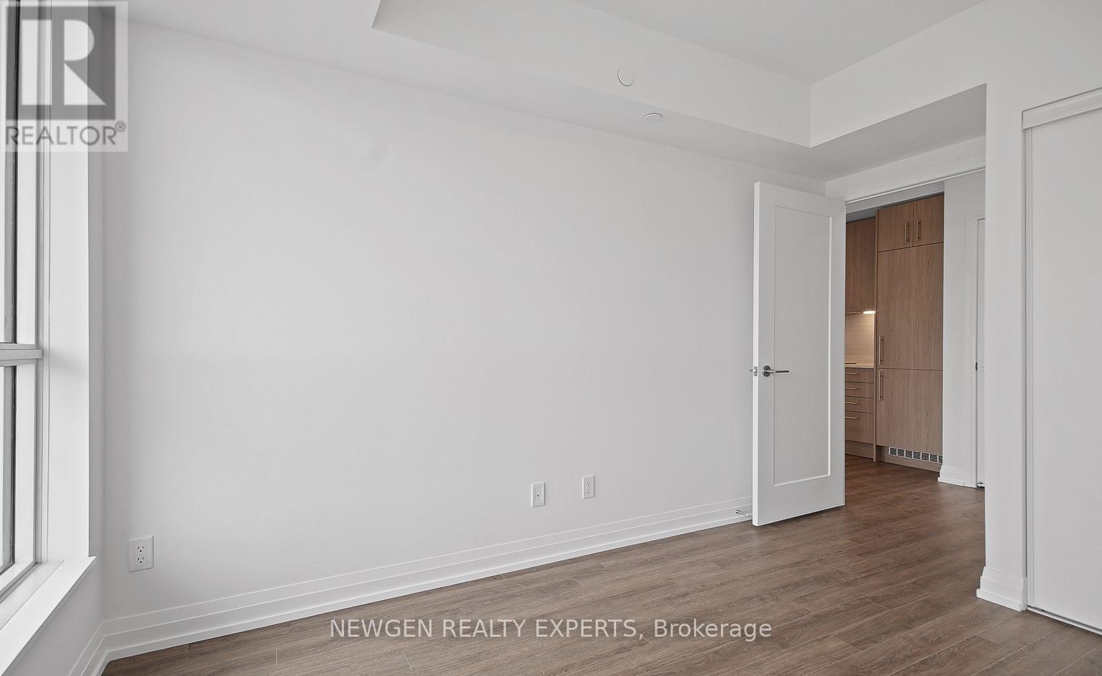 1904 - 286 Main Street, Toronto, Ontario  M4C 0B3 - Photo 13 - E12756228