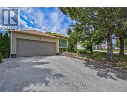 40 HOLLAND RIVER BLV. BOULEVARD, East Gwillimbury, Ontario
