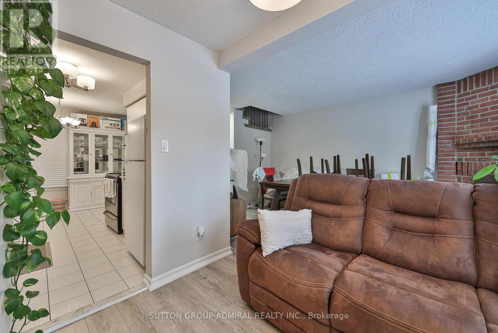 242 Tansley Road, Vaughan, Ontario  L4J 2Y9 - Photo 6 - N12756252