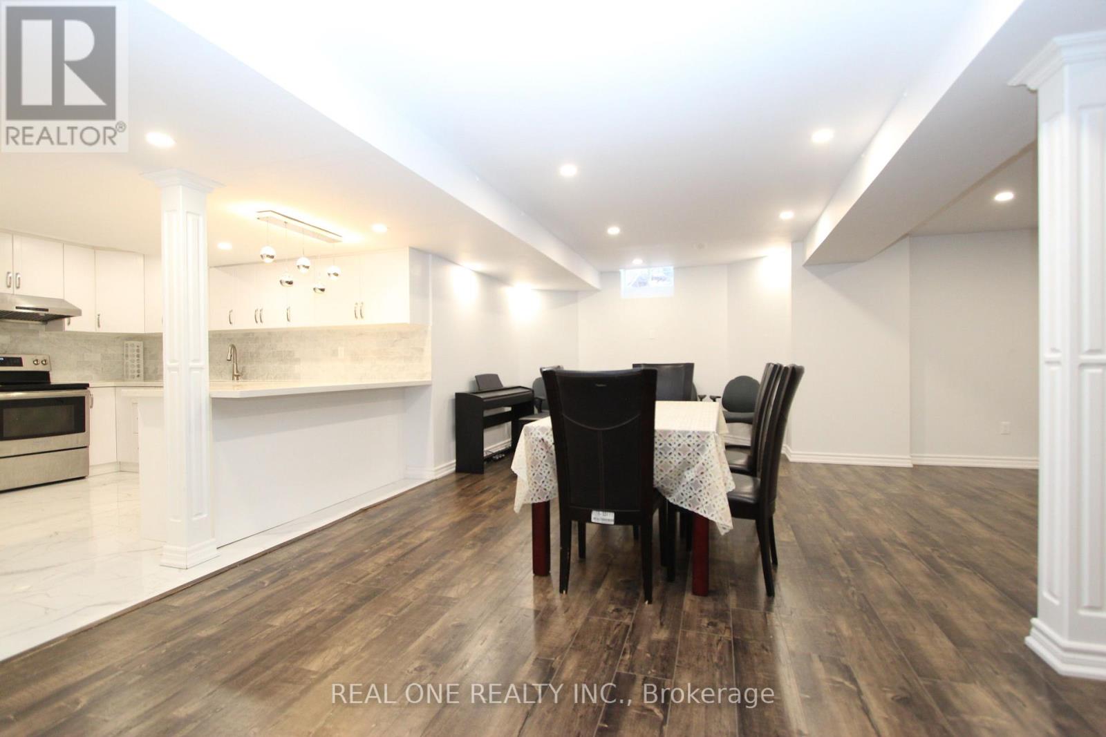 2 Delisle Street, Richmond Hill (Devonsleigh), Ontario  L4S 2R3 - Photo 37 - N12756256