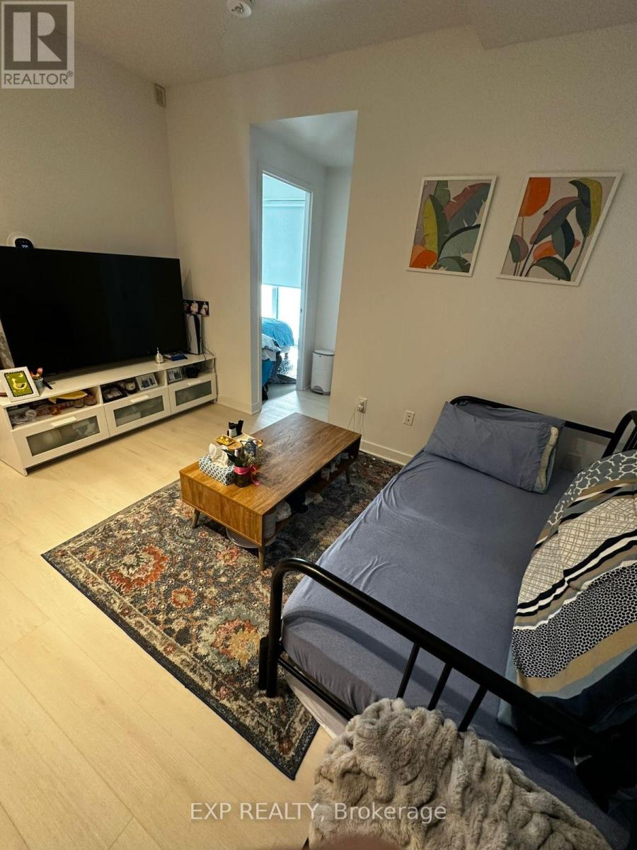 2211 - 3900 Confederation Parkway, Mississauga, Ontario  L5B 0K7 - Photo 10 - W12756230